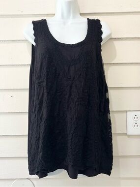 🔥5 for $25🔥 Plus Size Boho Black Sleeveless Lace Overlay Tank Top